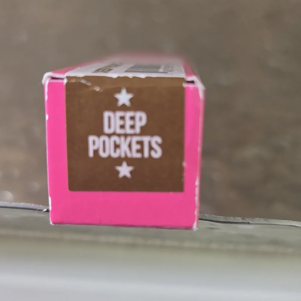 Jeffree Star Velour  Liquid Lipstick Makeup, Deep Pockets, NWT